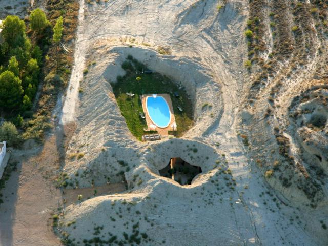 Hotel Cueva Tardienta Monegros-Adults Only