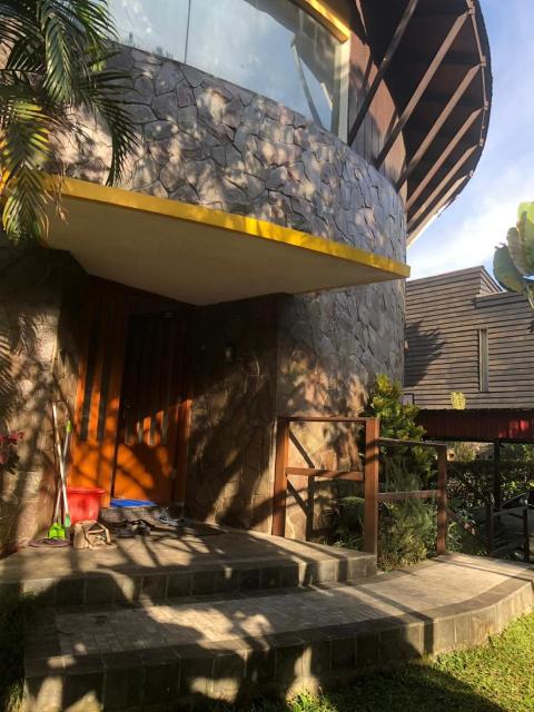 Villa Klub Bunga, 3 BDR with kid's pool