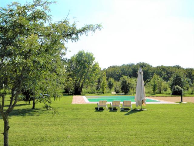 La Foresteria di Borgogelsi Apartments