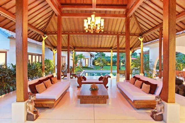 Villa Nico - Private Pool with Onsite Spa