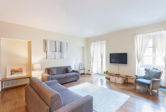 Casa delle colonne - big and elegant apt by Home a porter