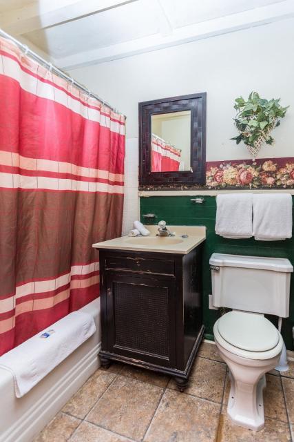 Apple Creek Cottages