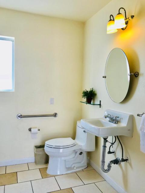 Bella Capri Inn and Suites