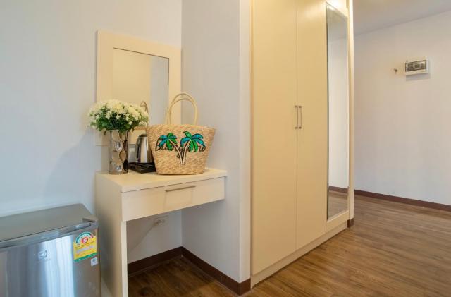 Kan & Kan Luxury Pool Villa Hua Hin with all bathtub