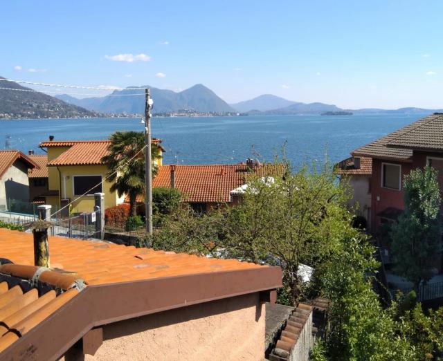 Casa Bellavista - Lake Maggiore view and garden