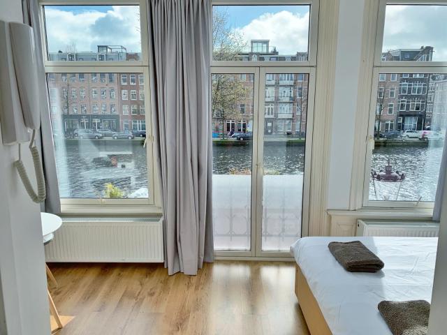 Jordaan View