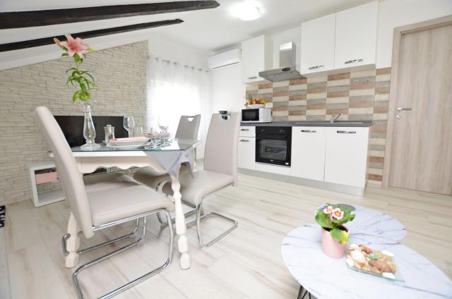 Apartments Viktoria