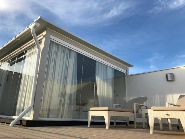 Beautiful penthouse perfect location