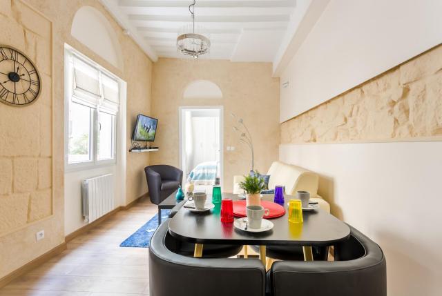 Marais Saint Paul Ecouffes with AC