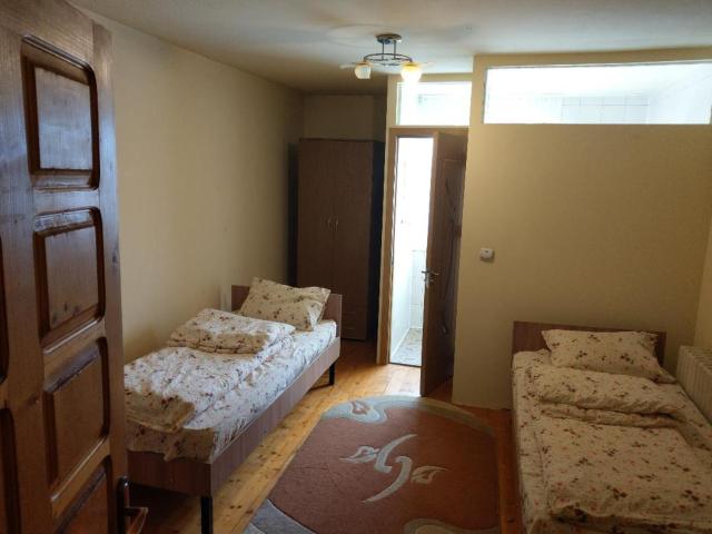 Lary Hostel