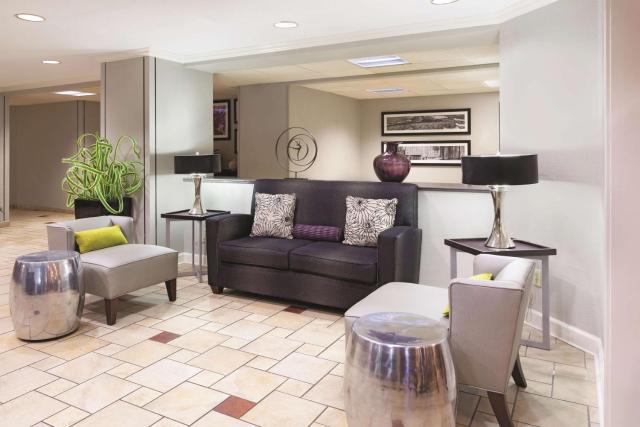 La Quinta by Wyndham Miami Airport East