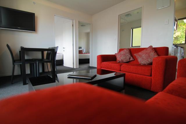 Metropolitan Motel on Riccarton - 2 mins walk to Westfield