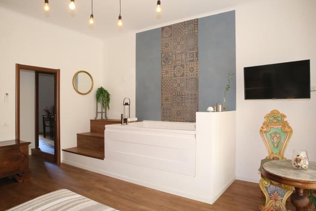 Unique luxury apartment and rooms