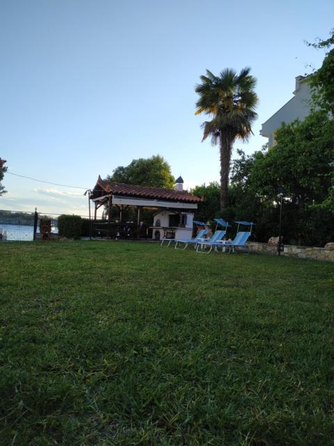 Kesi beach house