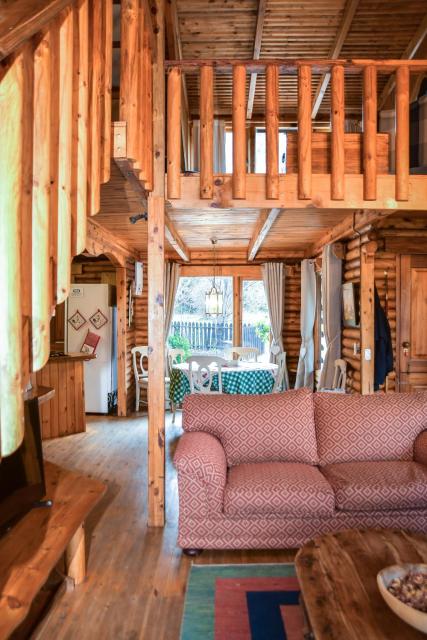 Clarens Log Cabin