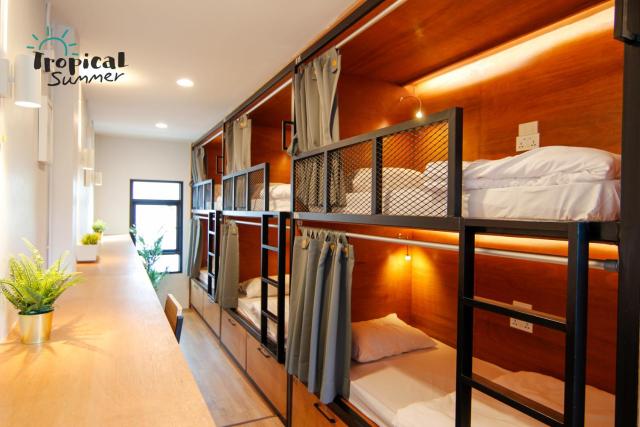 Tropical Summer Hostel