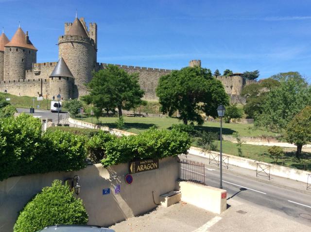 Hôtel l'Aragon à 50m de la cité de Carcassonne