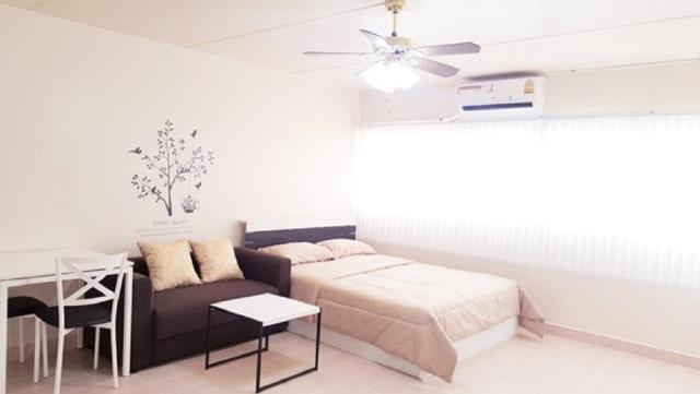 Popular Condo C8