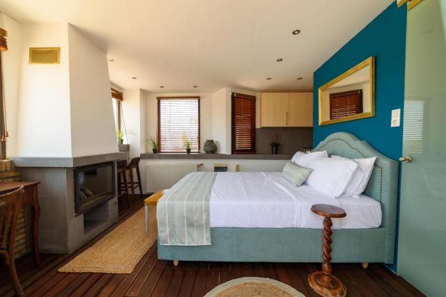 Acropolis Eye Loft