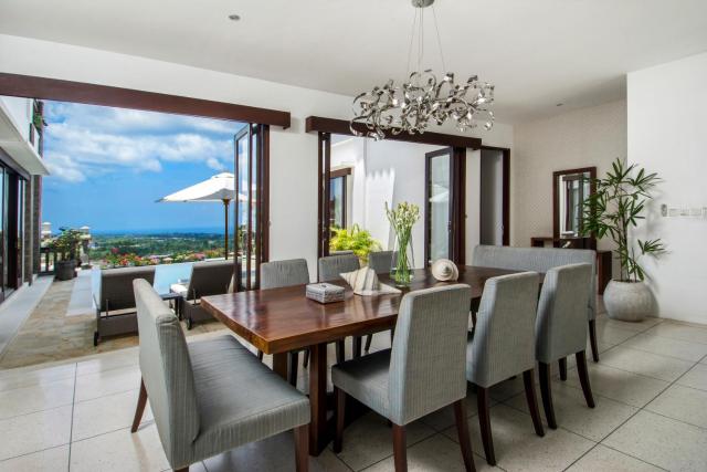 Villa Amanie - Private Villa with Infinity pool, Stunning Views