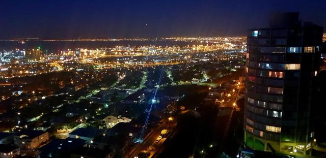 Disa Park 17th Floor Apartment with City Views