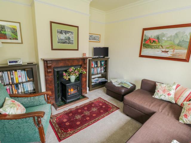 Manor Cottage