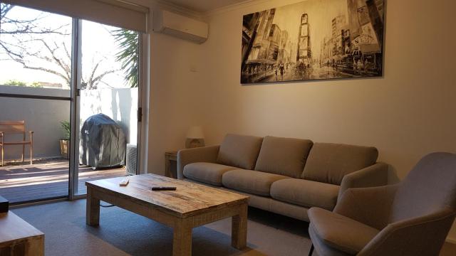 North Adelaide Apartment