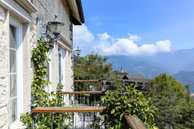 Shangrila Music Villa