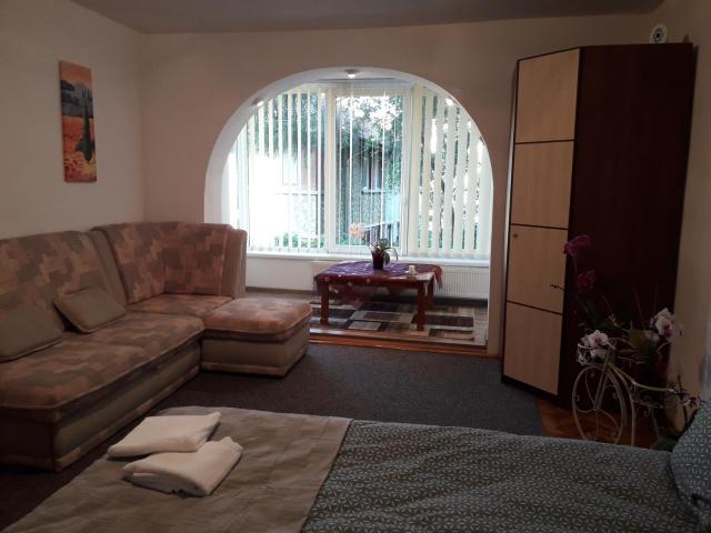 Central Appartment St's Martin Church