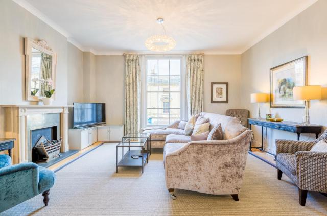 Luxury Apartments - 10 Royal Parade