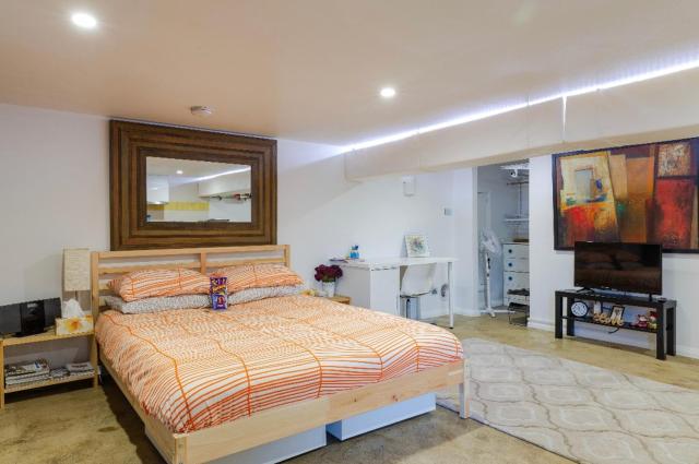 Modern & homely comfort