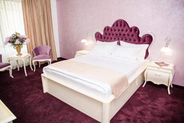 Royal Boutique Mangalia Breeze