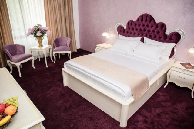 Royal Boutique Mangalia Breeze