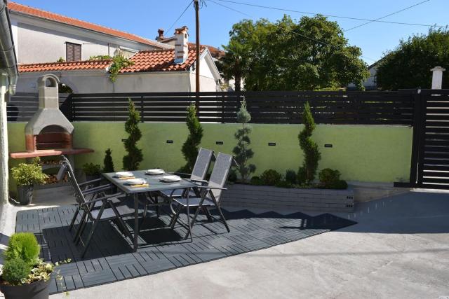 Amarena Holiday Home in Škrljevo