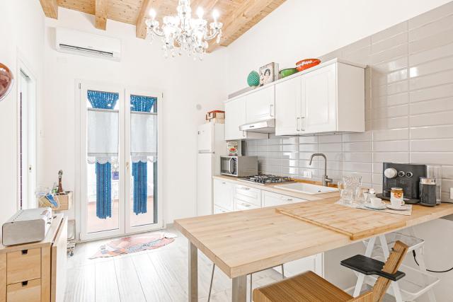GuestHost - Palazzo dei Normanni Stylish Apartment