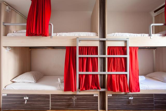 Urban Hostel & Apartments