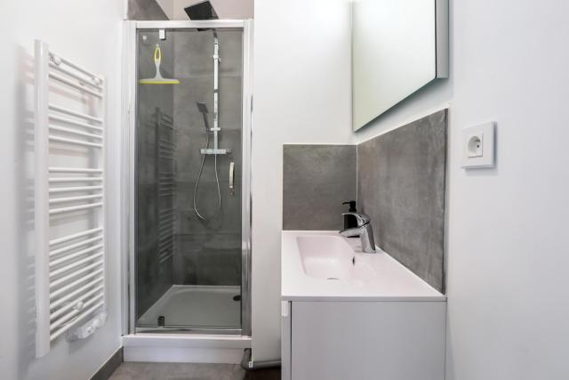 Cosy appartement proche gares #2