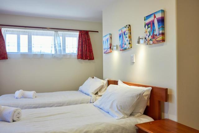 Coastal, Spacious, Mountain Views - KK21238