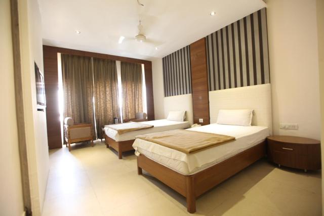 Hotel Landmark - Centre of City Chandigarh