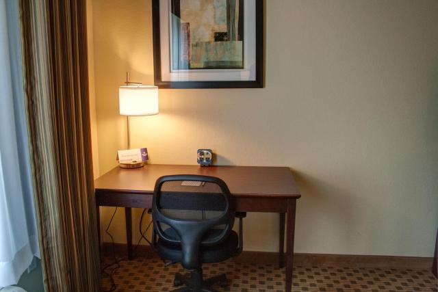 Cobblestone Inn & Suites - Waverly