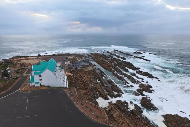 The Point Hotel & Spa