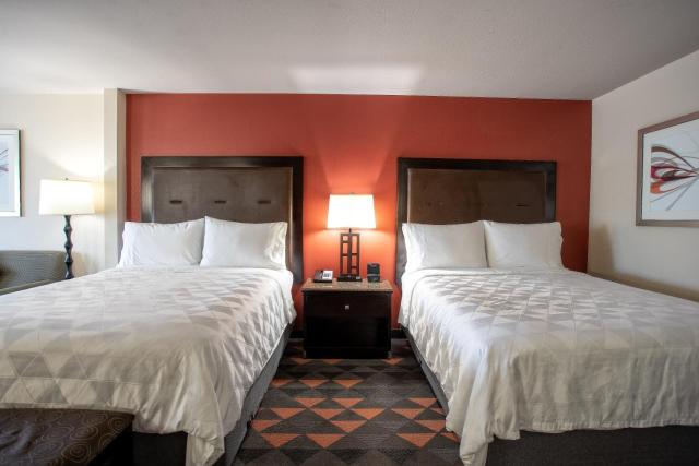 Holiday Inn Oceanside Marina Camp Pendleton by IHG