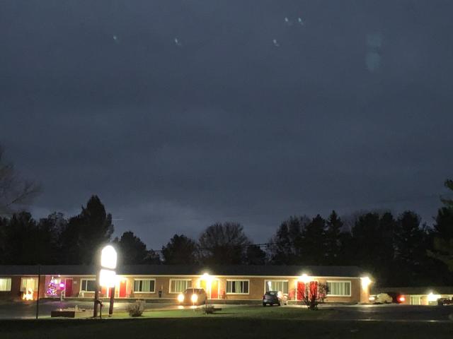 Baw Beese Inn