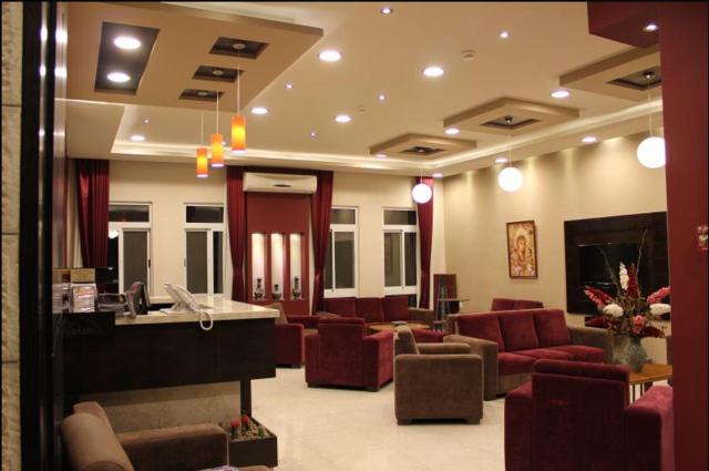 Alexander Hotel