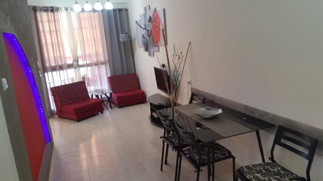 Pearl by the Sea, Living room and one bedroom