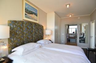 410 Harbour Bridge