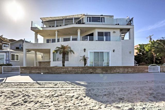 Beachfront San Diego Condo w/ Patio on the Bay!