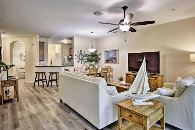 Kissimmee Retreat w/ Pool Access < 4 Mi to Disney!