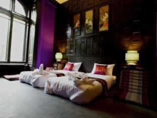 Andrassy Thai Hotel