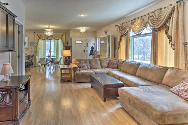 Eagan Home w/ Porch - 5 Mi to Mall of America!